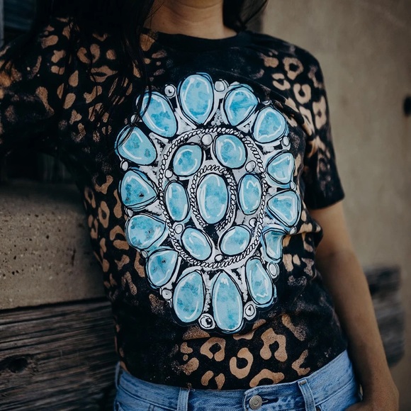 BLEACHED LEOPARD & TURQUOISE CONCHO Graphic Tee - Picture 4 of 4